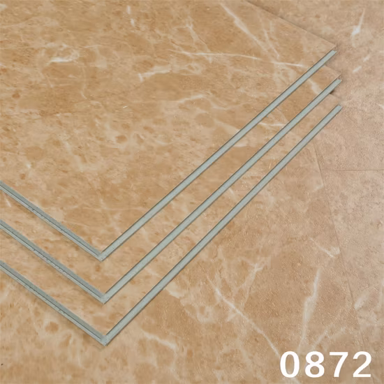 Plancher en bois d'ingénierie à chevrons en chêne russe de couleur grise en bois massif